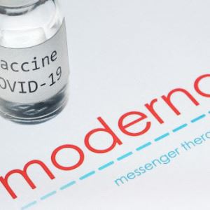 美FDA, 모더나 독감 백신 심사 착수…주가 6% 급등