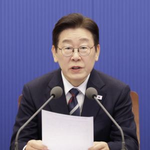 李대통령 “부동산 등 담합 뿌리 깊어…영구 퇴출도 검토”