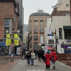 "팝업스토어·낙산공원 활용해야"