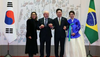 한·브라질 정상, 청와대서 국빈 환영식…방명록 서명 후 회담