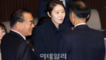 '1억 공천헌금 의혹' 강선우 체포동의안 가결