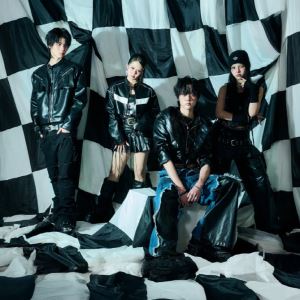 '조PD 소속사' 초코엔터, 첫 패밀리 앨범 오늘 발매