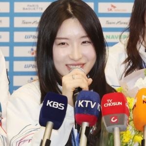 '금메달 2개 걸고 금의환향' 김길리 "연예인 된 기분이에요"