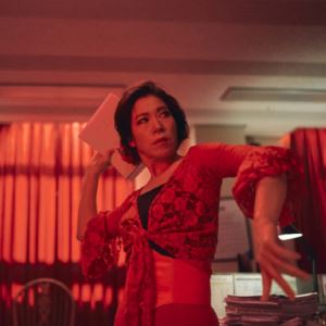 염혜란의 화끈한 '발'연기… 영화 '매드 댄스 오피스'[봤어영]