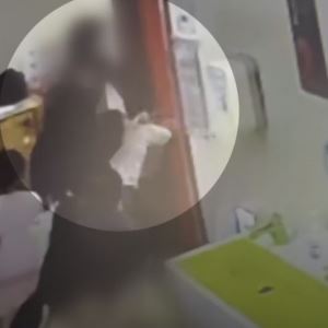 "1m 날아가 못 일어나"…국회 어린이집서 아동학대 의혹, CCTV 보니