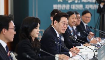 “무한정 방치는 직무유기” 李 불호령…무안공항 하늘길 열리나