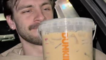 "커피, 양동이에 담아드림" 대용량 목마른 자 모여라