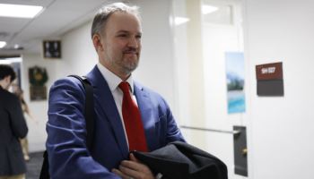 USTR "일부 국가만 관세 15%로…中은 30~35% 유지"