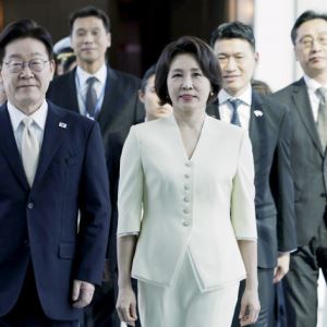 李 “다주택 팔기 싫다면 그냥 두라…정부정책 불신 선택 이익 없게 할 것”