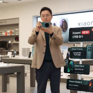 “199만원 라이카폰 출격”…샤오미 17 울트라 국내 상륙