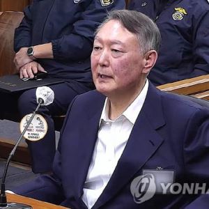 尹 '체포방해' 2심 첫 공판...서울고법 내란재판부 중계 허가