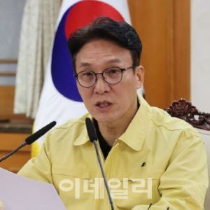 김 총리 “주가·환율, 조치 시점·규모 등 단계별 액션플랜 마련하라”