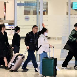 "눈앞 미사일 터져" 이란 탈출한 한국인들 '무사 귀국'