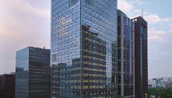 “금요일엔 오후 1시 퇴근”…국민은행, 오늘부터 조기퇴근제 시행