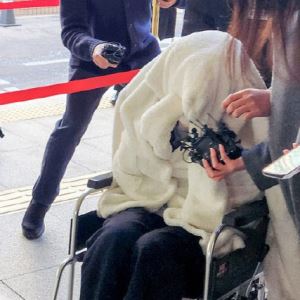 '반포대교 추락' 포르쉐 운전자 구속 송치…마약류관리법 위반