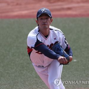 “생각 버리고 본능으로”…'잠수함' 고영표, 운명의 일본전 선발 출격