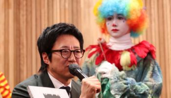 “왜 이런 시도 하냐고요?”…박신양의 파격 ‘전시쑈’