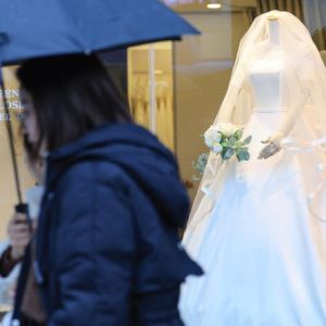 "부모 재산이 곧 내 미래"… 신혼부부 자산, '출발선'부터 달랐다