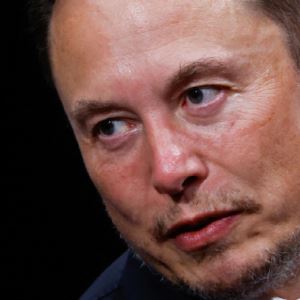 테슬라, ‘AI 로봇 기업’으로 변신?…월가서 다시 "매수" 외치는 이유는