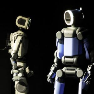 로봇 도입하면 파업?…노란봉투법 D-1, 산업계 '한숨'