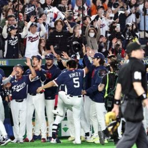 '도쿄의 기적이 일어났다' 한국, 호주에 7-2 승리...극적 WBC 8강행