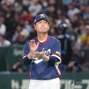 “선수들이 감독을 살렸다”…류지현의 눈물, 벼랑 끝에서 쓴 기적