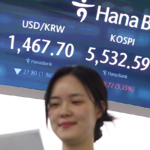 국제유가 급등락에 롤러코스터 탄 환율…1460원대로 급락 마감