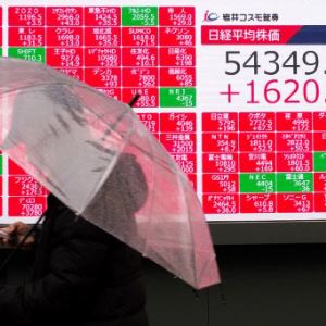 “전쟁 거의 끝” 트럼프 발언에…日닛케이 2.9% 급반등