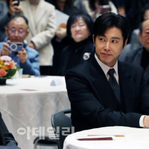 [포토] 임원희·정윤호 서울시 표창                                                                                                                                                                       