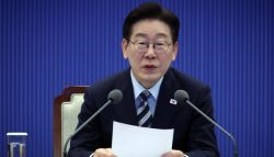 李대통령 “조폭 연루설 허위 확정…정정보도조차 없다”