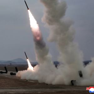 北 방사포 타격 인정…김정은 "420㎞ 사정권내 적들에 불안줄 것"