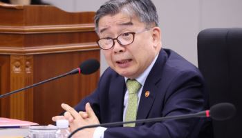 유철환 시절 '대웅제약 민원 셀프접수'...권익위 국장 직위해제[only 이데일리]