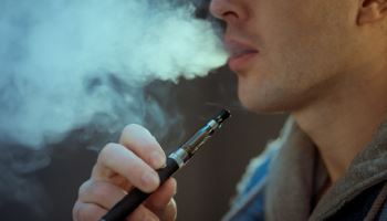 내달 전자담배 규제 앞두고...정부 "장기재고 엄격 관리"