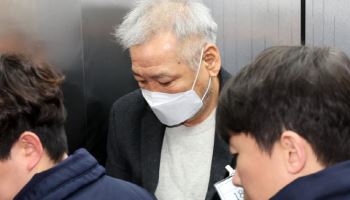 '尹 부부 커넥션' 중심에 선 건진법사…검찰, 징역 3년 구형