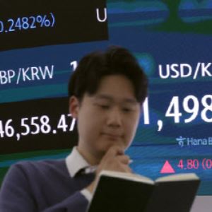 유가 출렁일 때마다 흔들린 코스피…반도체 랠리에 반등 마감