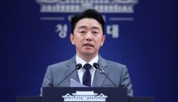 강훈식 “UAE, 원유 ‘최우선 공급' 약속…총 2400만 배럴 긴급 도입”