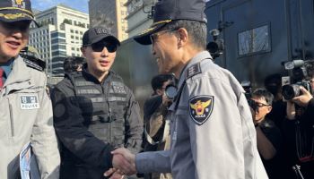 "사소한 사고도 국격 영향"…경찰청장 직대, BTS 공연 앞 현장점검(종합)