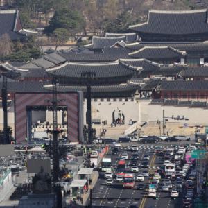 `BTS 공연 D-1` 화장실 2500개, 지하철은 무정차…안전관리 총력