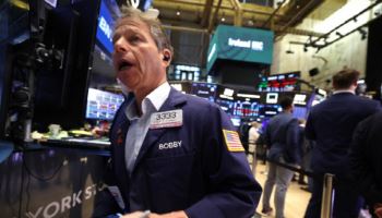 [속보]뉴욕증시 또 하락…네타냐후 "예상보다 빨리 끝날수도"에 낙폭 축소