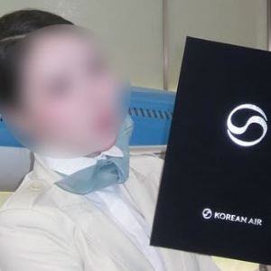 "승무원 외모 맞냐" K항공사 퇴사 태국인에 악플 테러 '눈살'