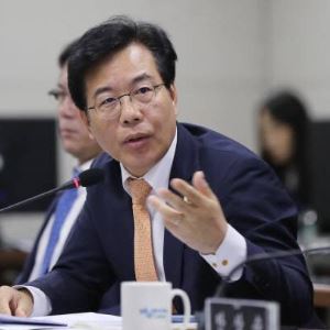 “1326만명 코인 과세 없앨 것”…국힘, 오늘 간담회