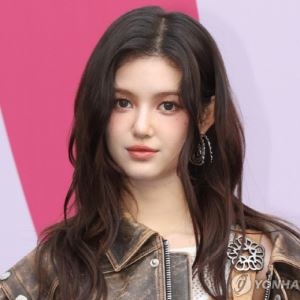 430억 손배소 공방…다니엘 측 "어도어, 중요한 시기 소송 지연"