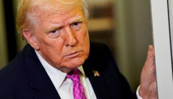 말로 안되면 군사 탈취…트럼프, 이란 우라늄 투트랙 압박