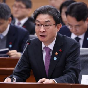 이억원 “부동산 투기, 돈 안 된다는 인식 확실히 각인시킬 것”