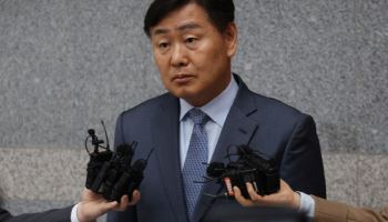 민주당 '돈봉투 의혹' 김관영 전북지사에 제명 처분