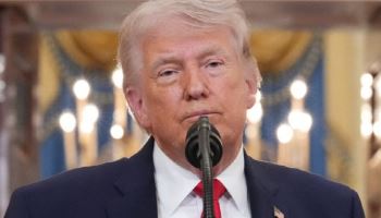 “이란 강하게 타격” 트럼프 발언에 中 “빨리 평화 협상하라”