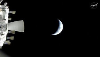 아르테미스2호 촬영 ‘지구 사진’ 공개…‘잠꾸러기’ 들으며 기상