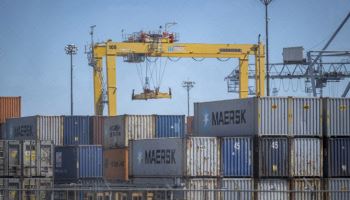 美 2월 무역적자 573억달러…수출·수입 동반 증가에도 예상 하회