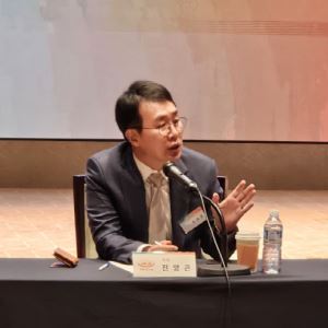 '19년 집념' HLB의 항암제 리보세라닙...진양곤의 뚝심일까, 희망고문일까