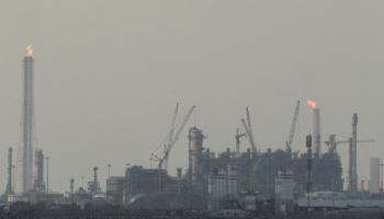 카타르 선박, 호르무즈로 향했다…전쟁 이후 첫 LNG 통과 시도